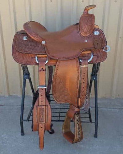 #2197 16" Corriente Steer Wrestler