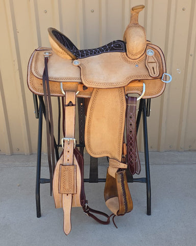 #1549 15" Corriente Roping Saddle