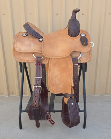 #1816 14" Corriente Team Roping Saddle