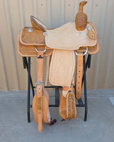 #2177 15" Corriente Team Roping Saddle