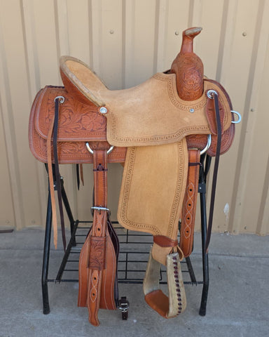 #3016 15.5"Corriente Team Roping Saddle