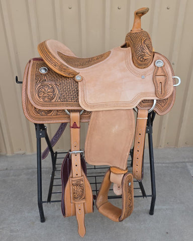 #3082 15" Corriente Team Roping Saddle
