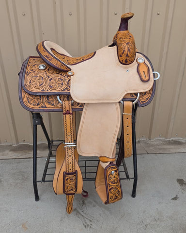 #3239 15" Corriente Team Roping Saddle