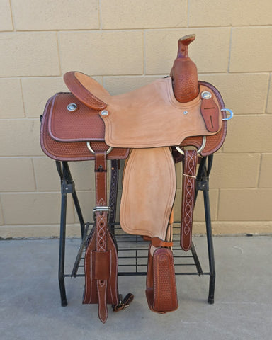 #3293 15" Corriente Team Roping Saddle